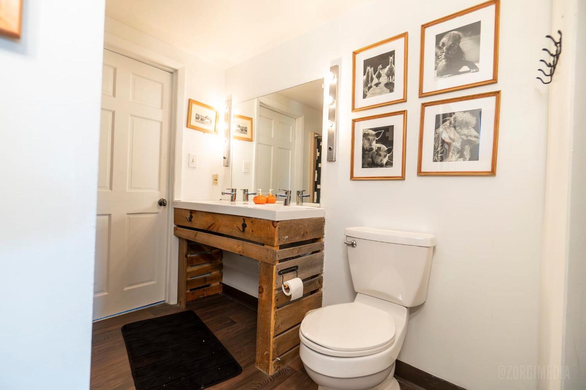 The Peak Mt Washington - Large 2Bd Apt W A View Pittsburgh Eksteriør billede